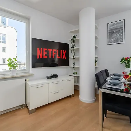Apartmán With Garage